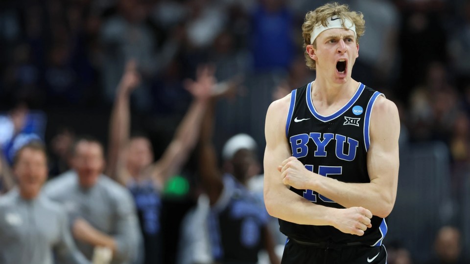 Saunders and the Cougars in the Sweet 16 for the first time since 2011